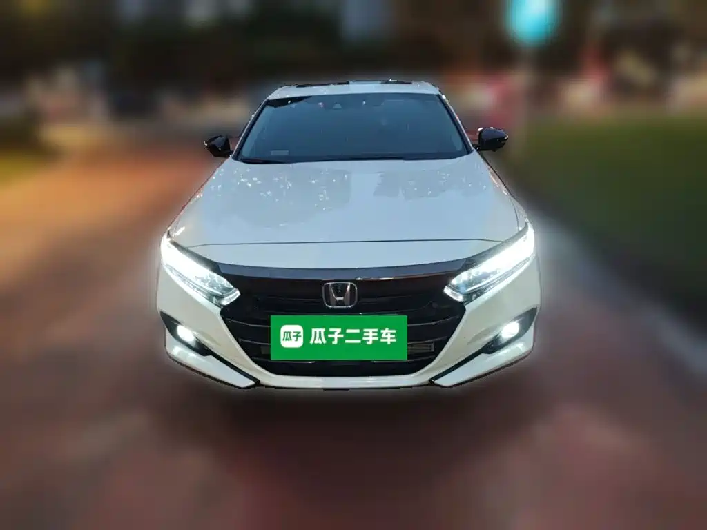 Honda Accord — фото 22