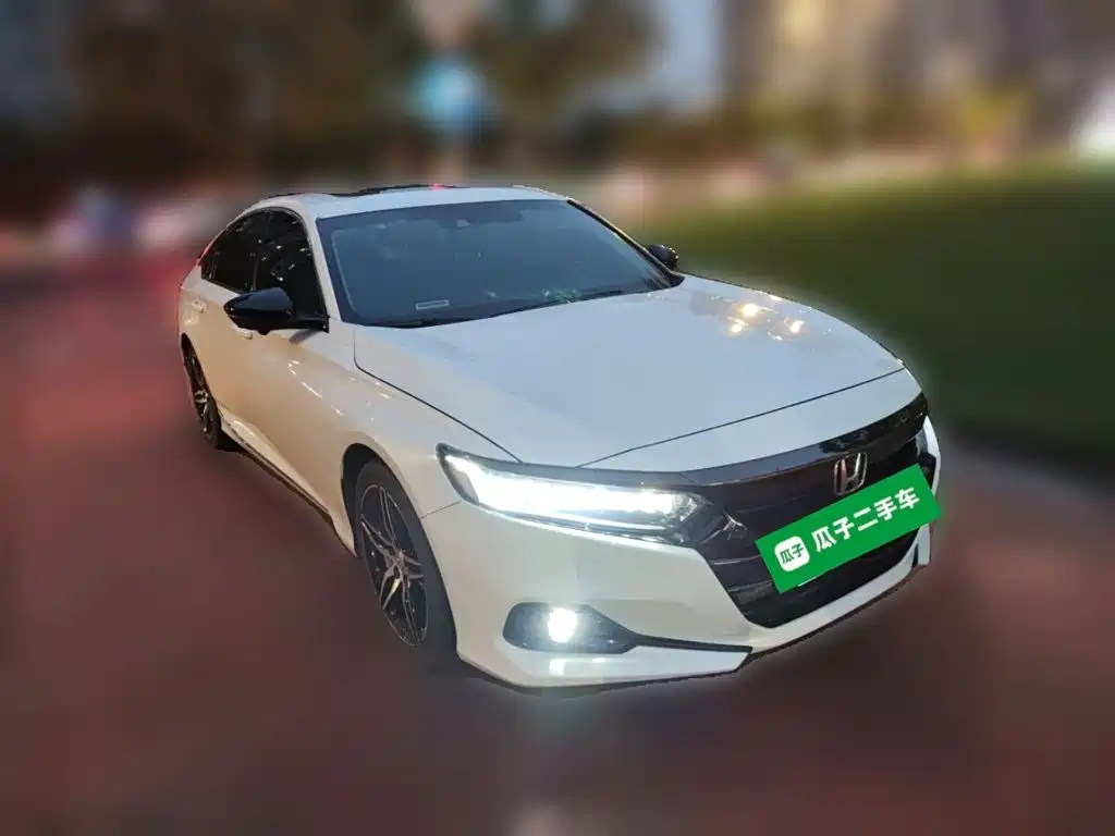 Honda Accord — фото 23