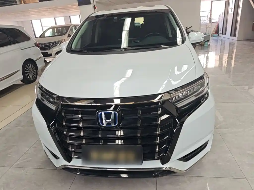 Honda Elysion — фото 2
