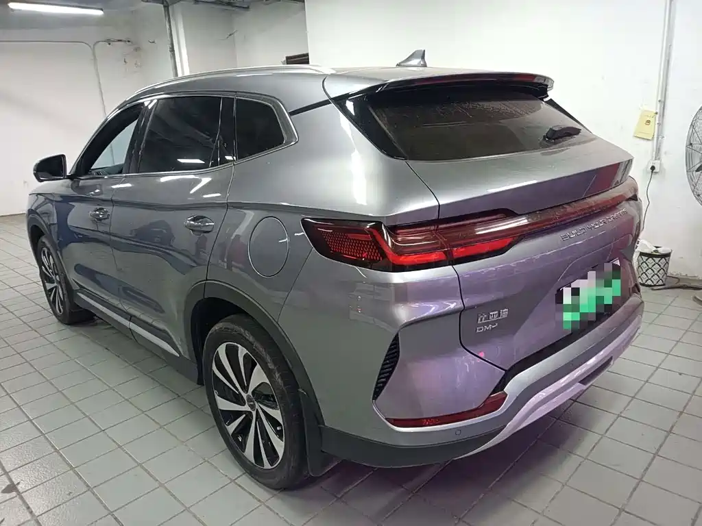 BYD PLUS New Energy — фото 6