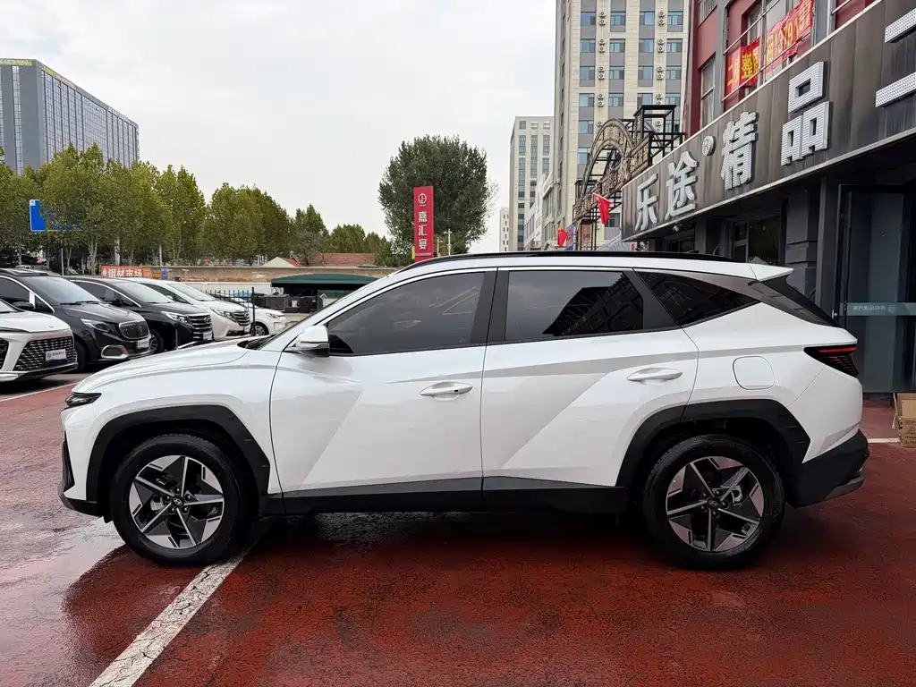 Hyundai Tucson — фото 3