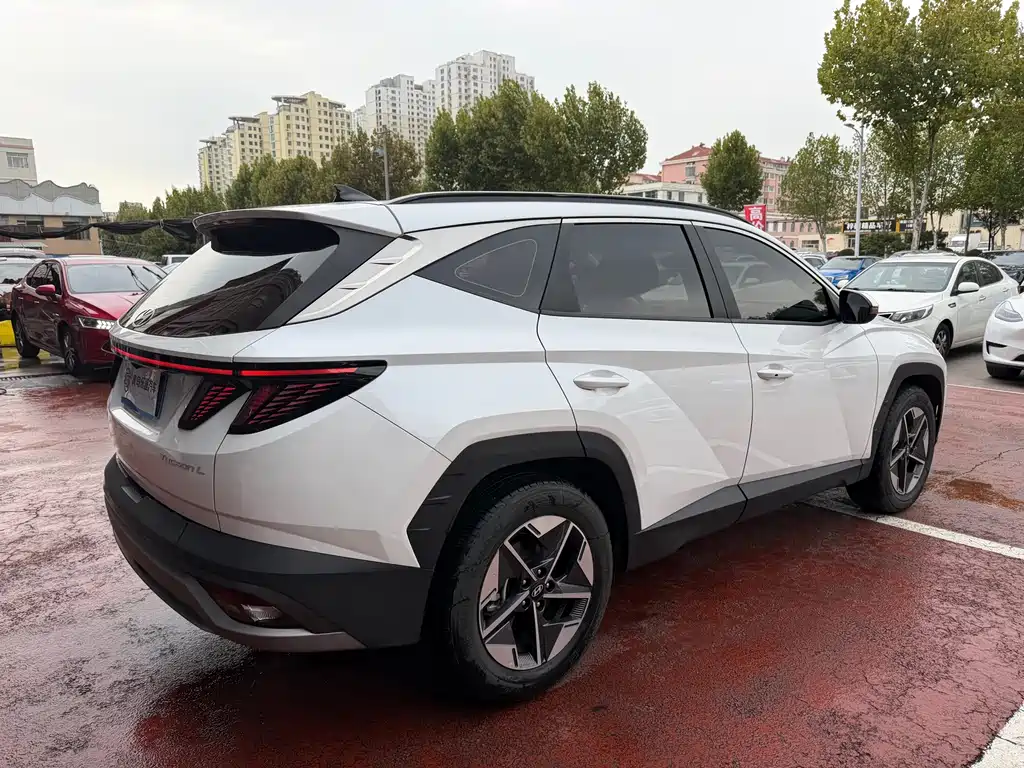 Hyundai Tucson — фото 6