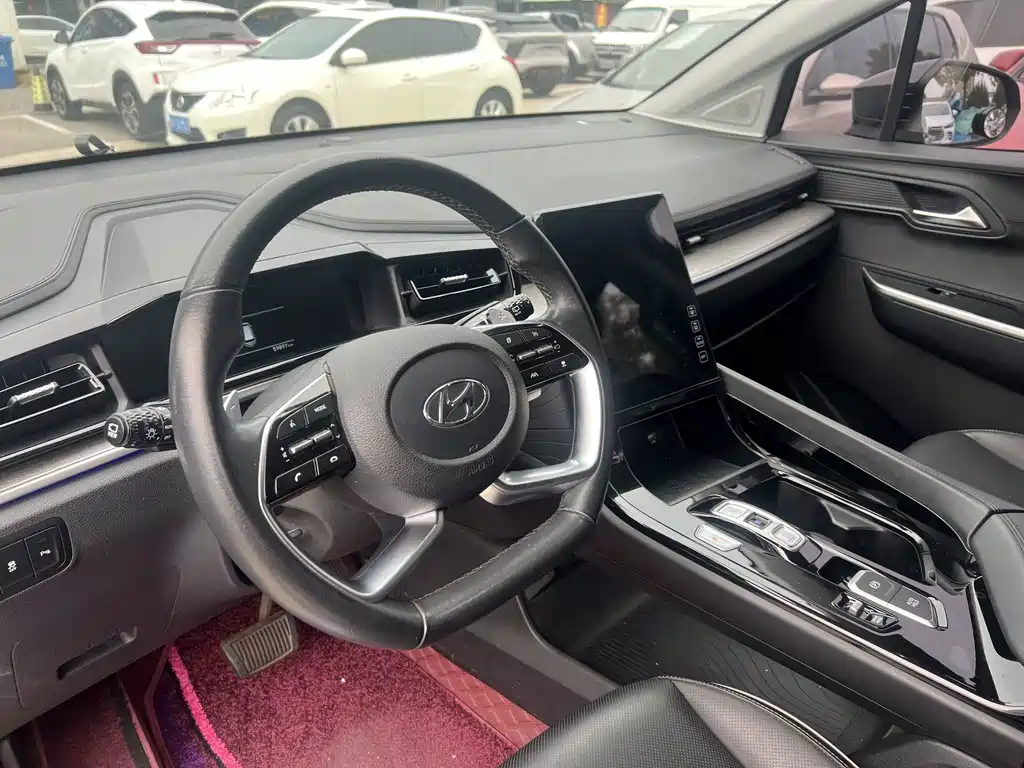 Hyundai Custo — фото 10