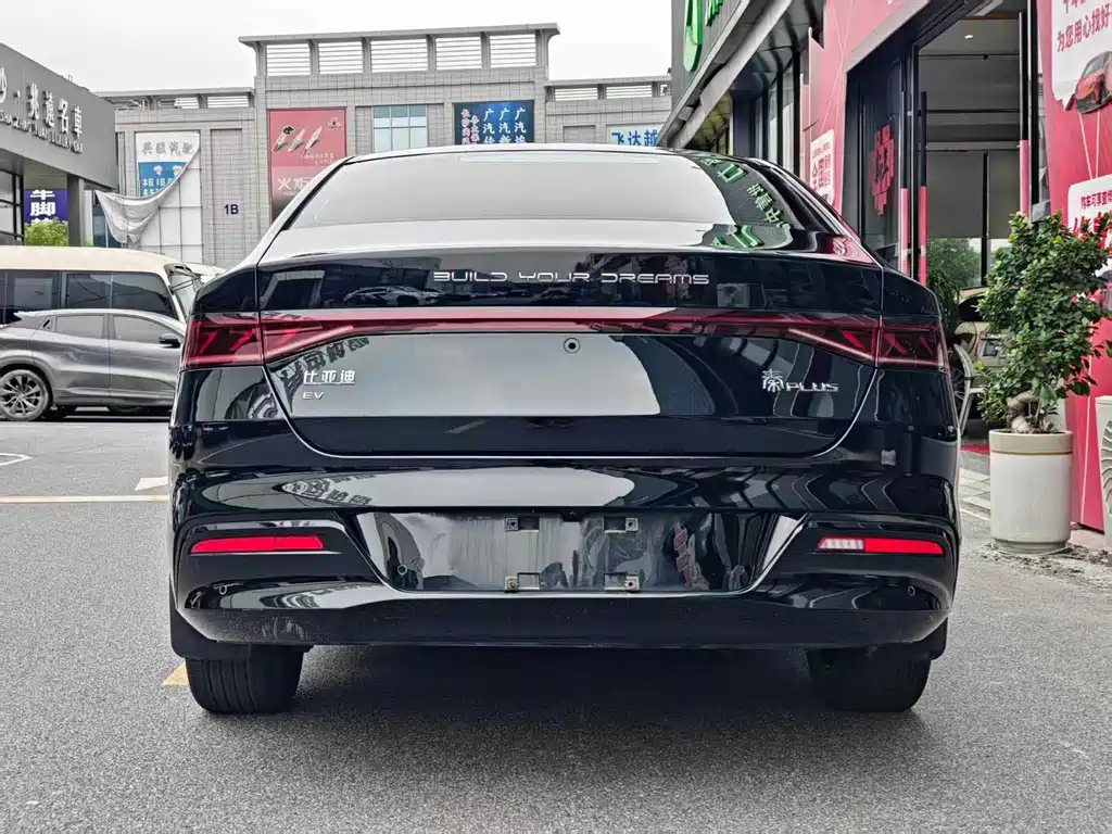 BYD Qin PLUS — фото 10