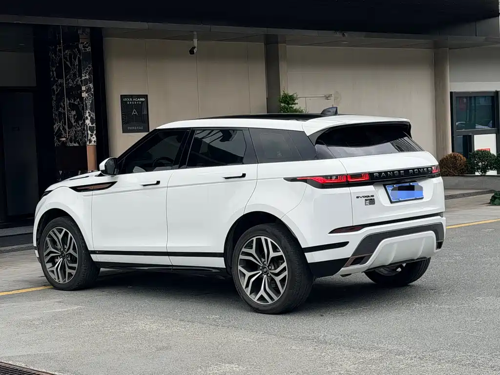 Land Rover Evoque — фото 7
