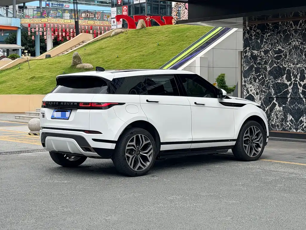 Land Rover Evoque — фото 9