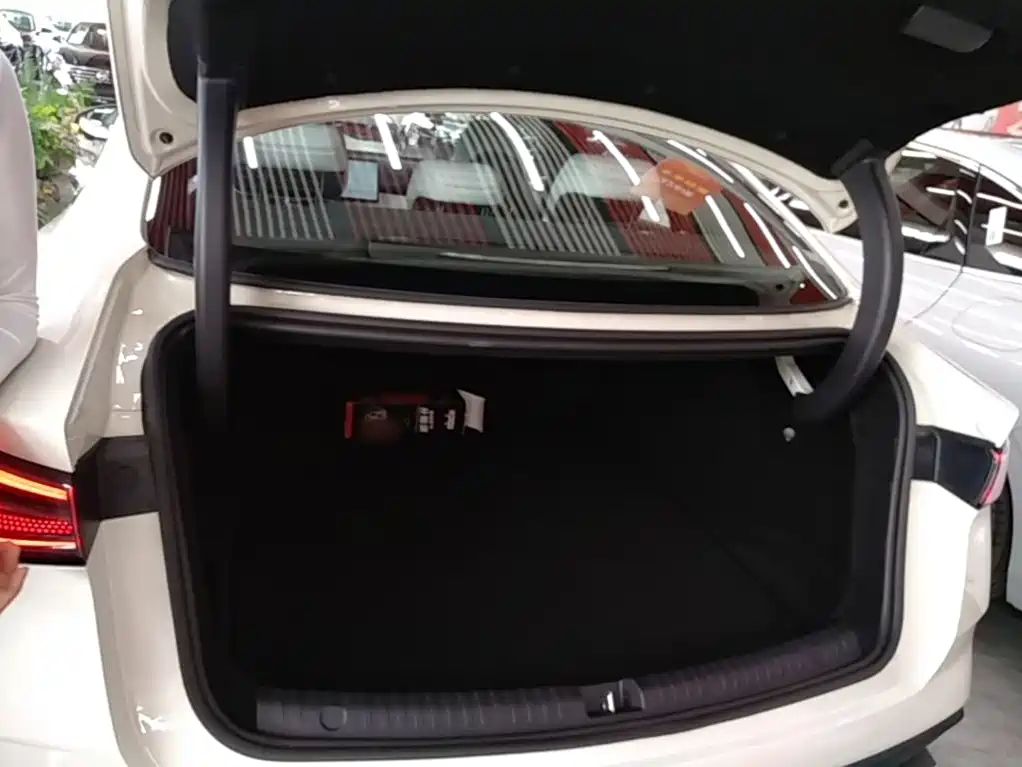 BYD Seal 06 — фото 19