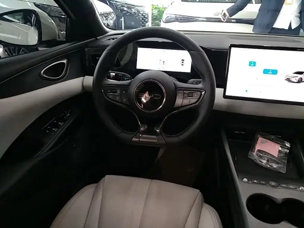 BYD Seal 06 — фото 11