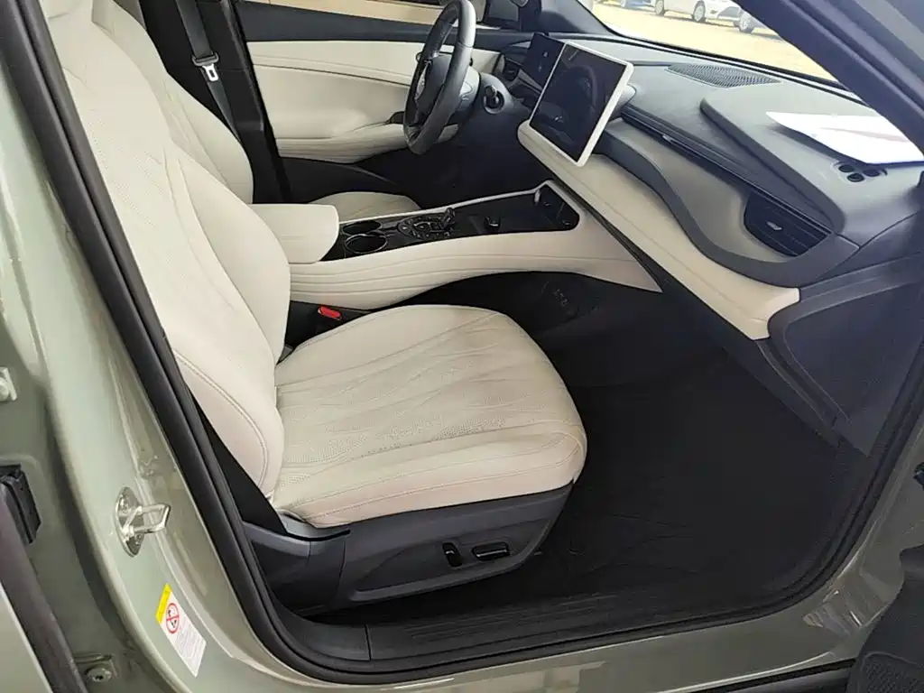 BYD Seal 06GT — фото 25