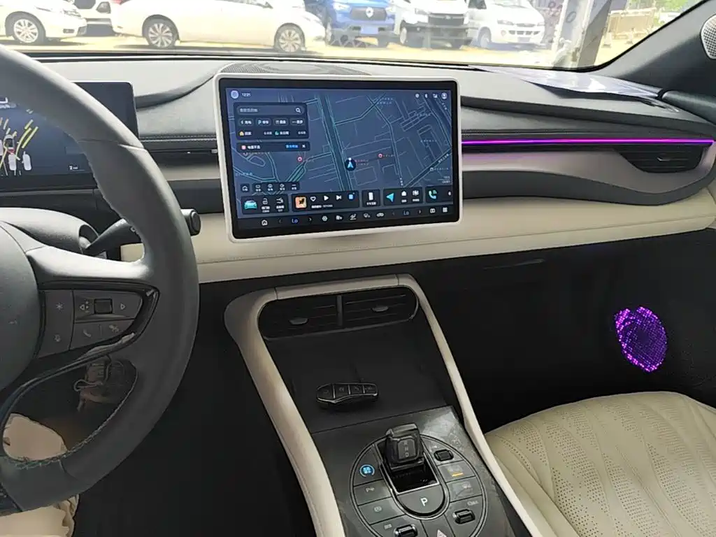 BYD Seal 06GT — фото 10