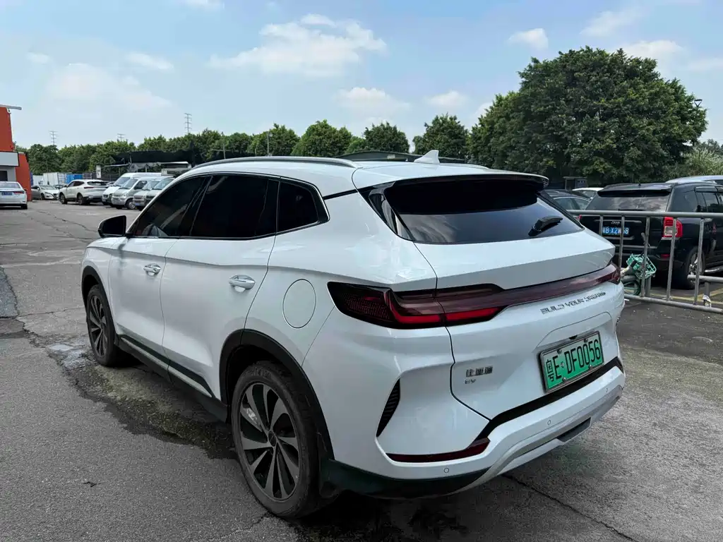 BYD PLUS New Energy — фото 8