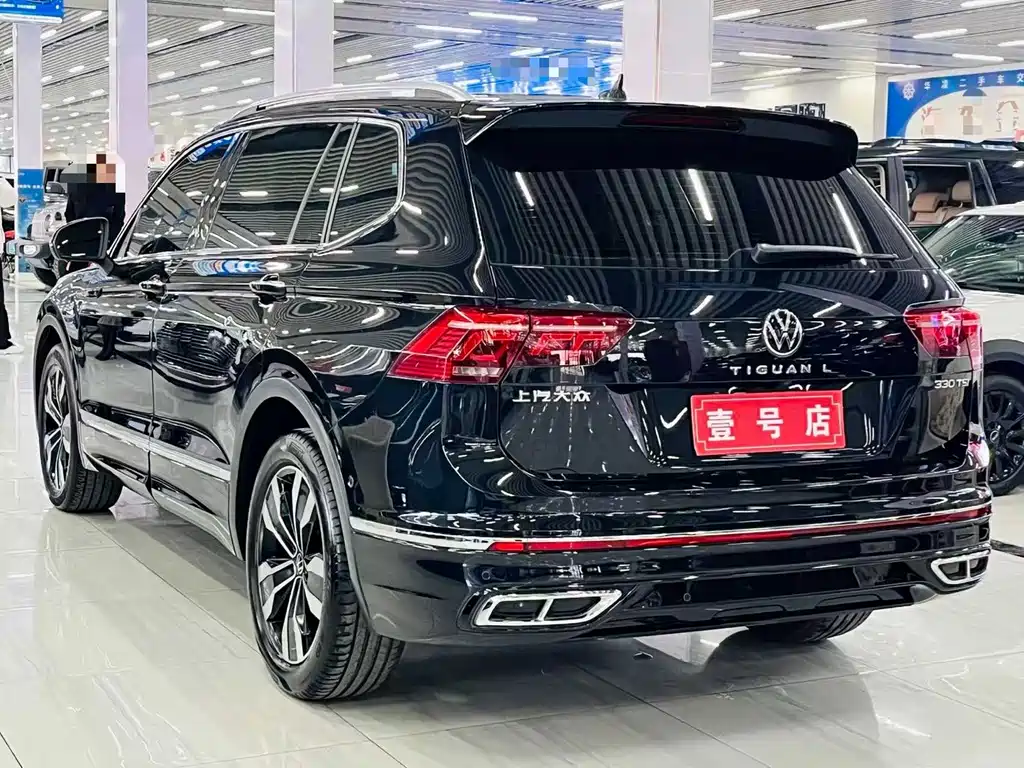 Volkswagen Tiguan L — фото 4