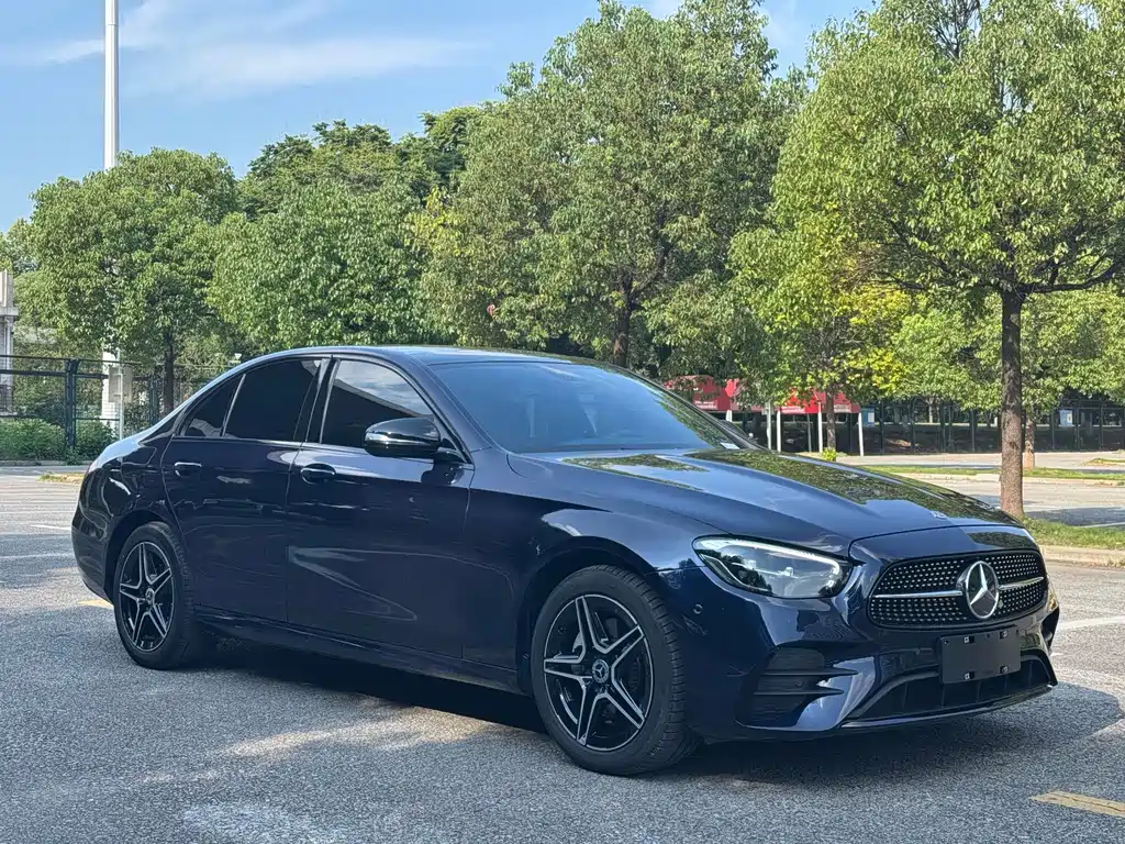 Mercedes-Benz E-Class (Import) — фото 3