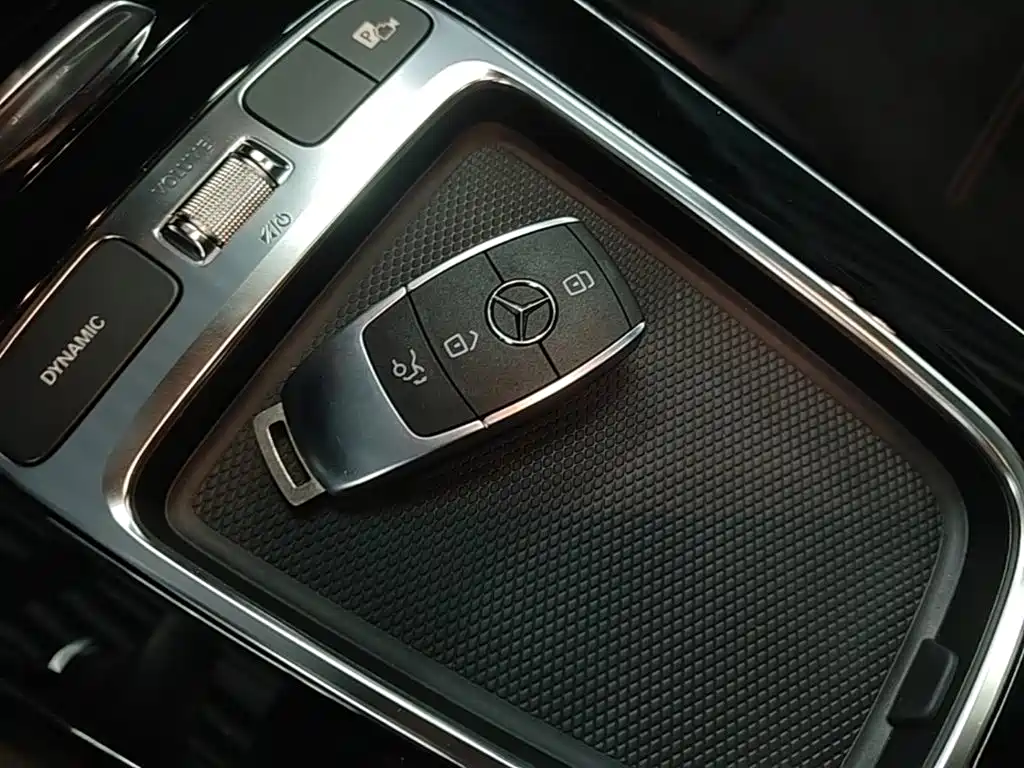 Mercedes-Benz CLA (Import) — фото 8