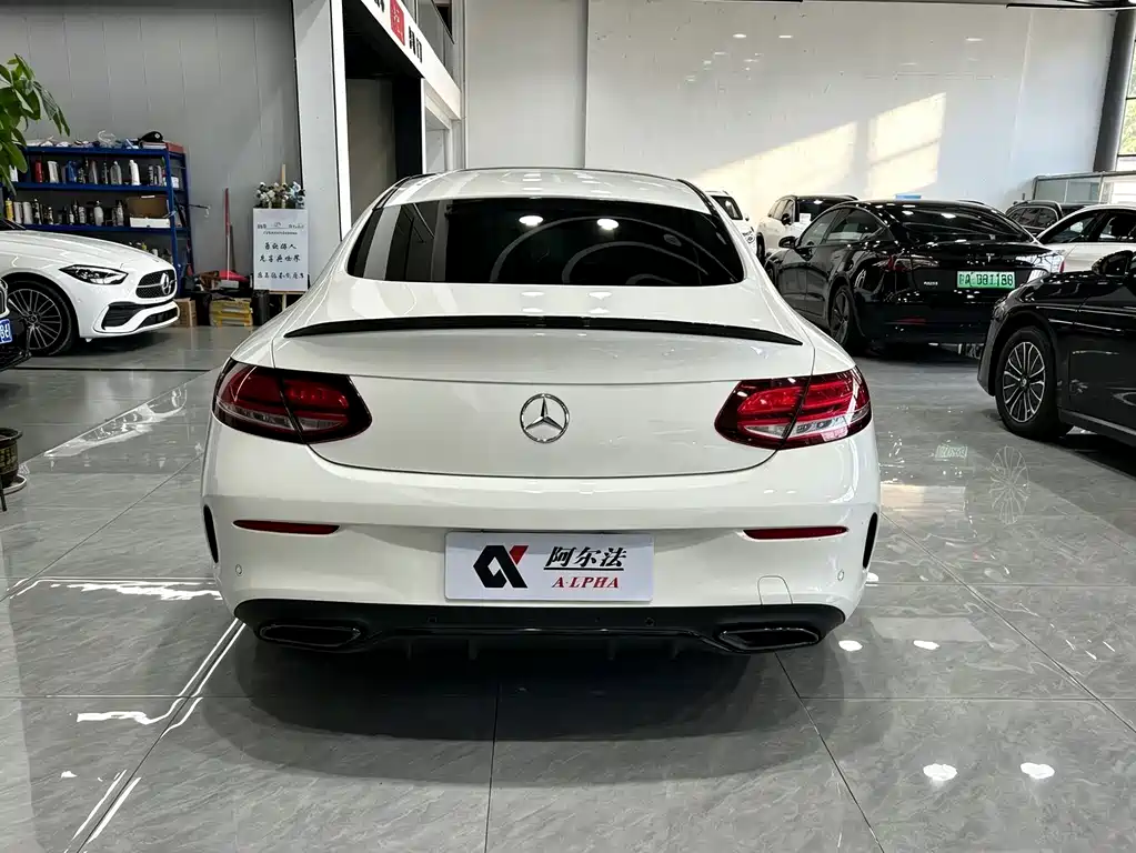 Mercedes-Benz C-Class (Import) — фото 5