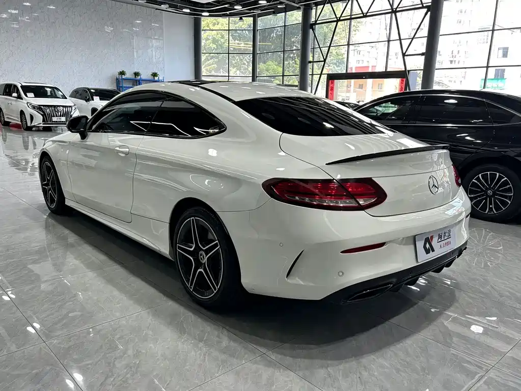 Mercedes-Benz C-Class (Import) — фото 6