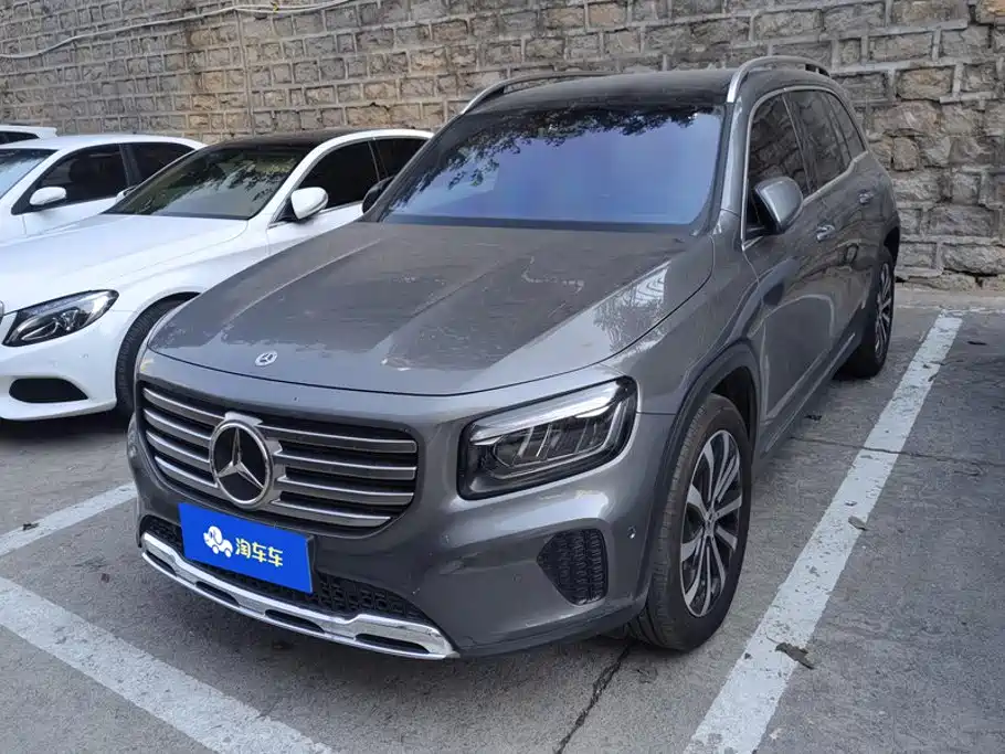 Mercedes-Benz GLB — фото 2