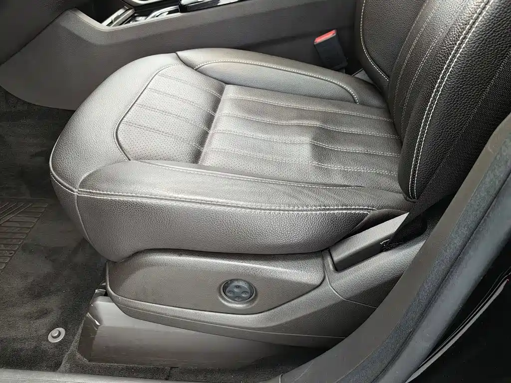 Mercedes-Benz GLE (Import) — фото 20