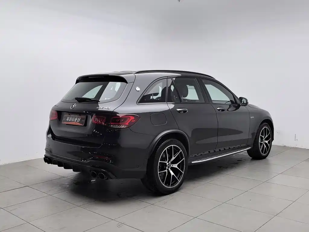 Mercedes-Benz GLC AMG — фото 2