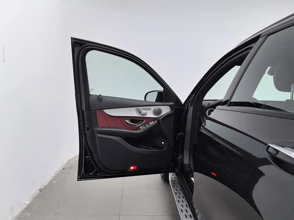 Mercedes-Benz GLC AMG — фото 8