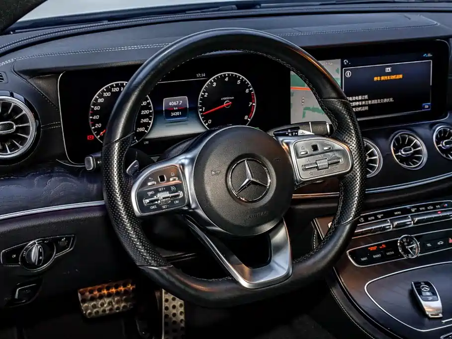 Mercedes-Benz E-Class (Import) — фото 22