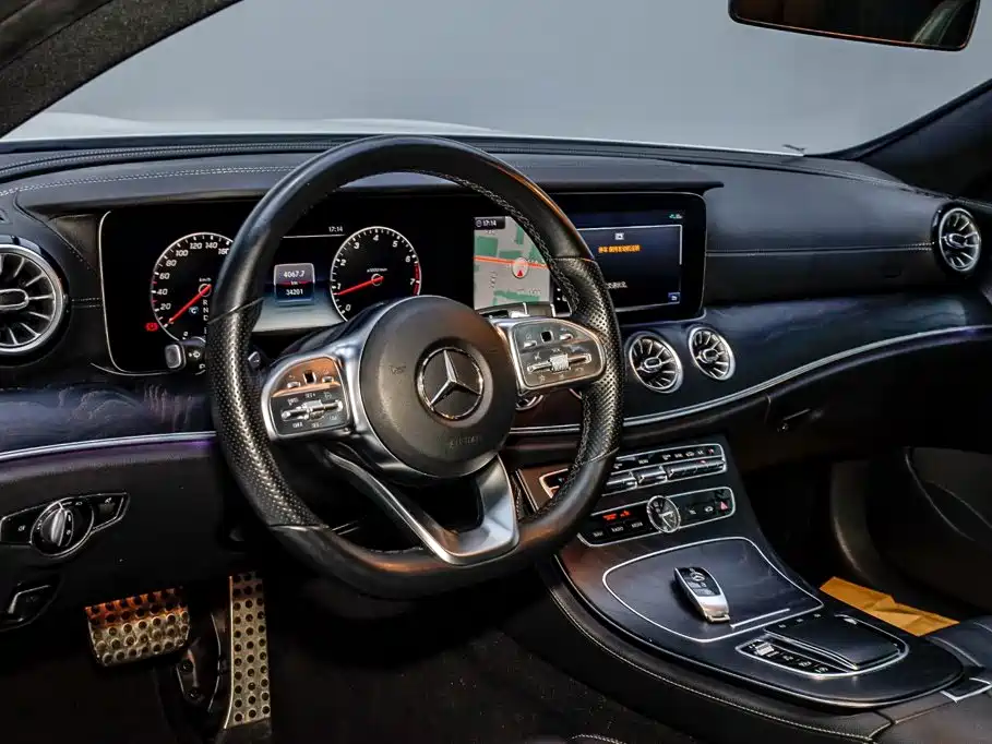 Mercedes-Benz E-Class (Import) — фото 23