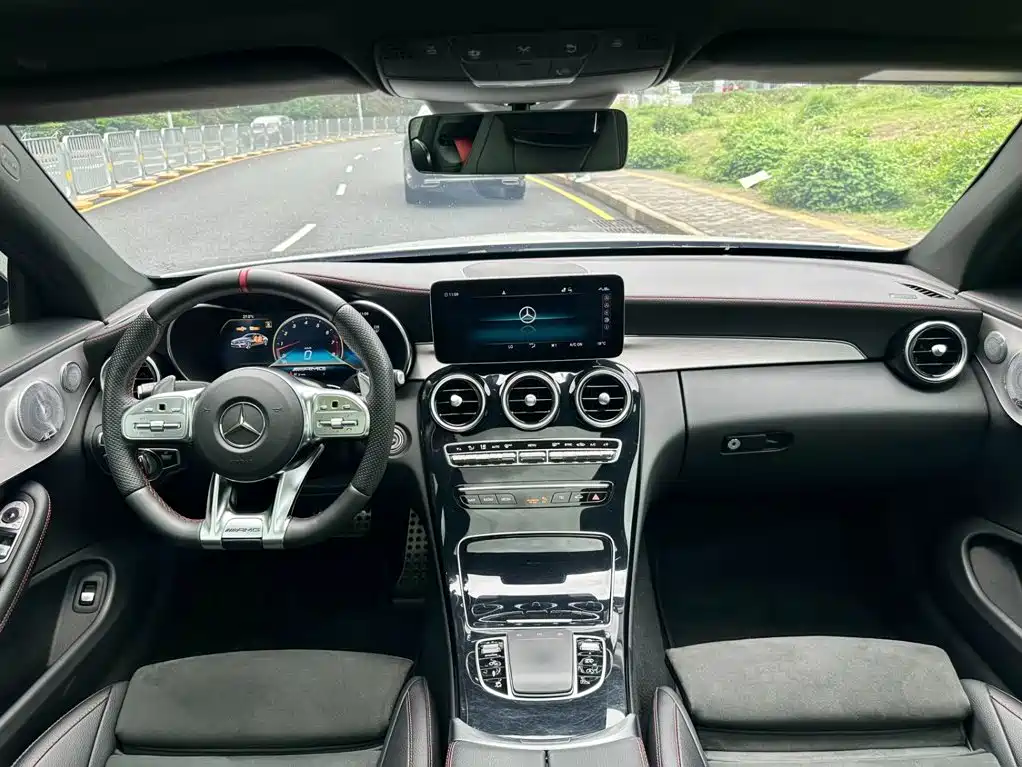 Mercedes-Benz C-Class AMG — фото 14