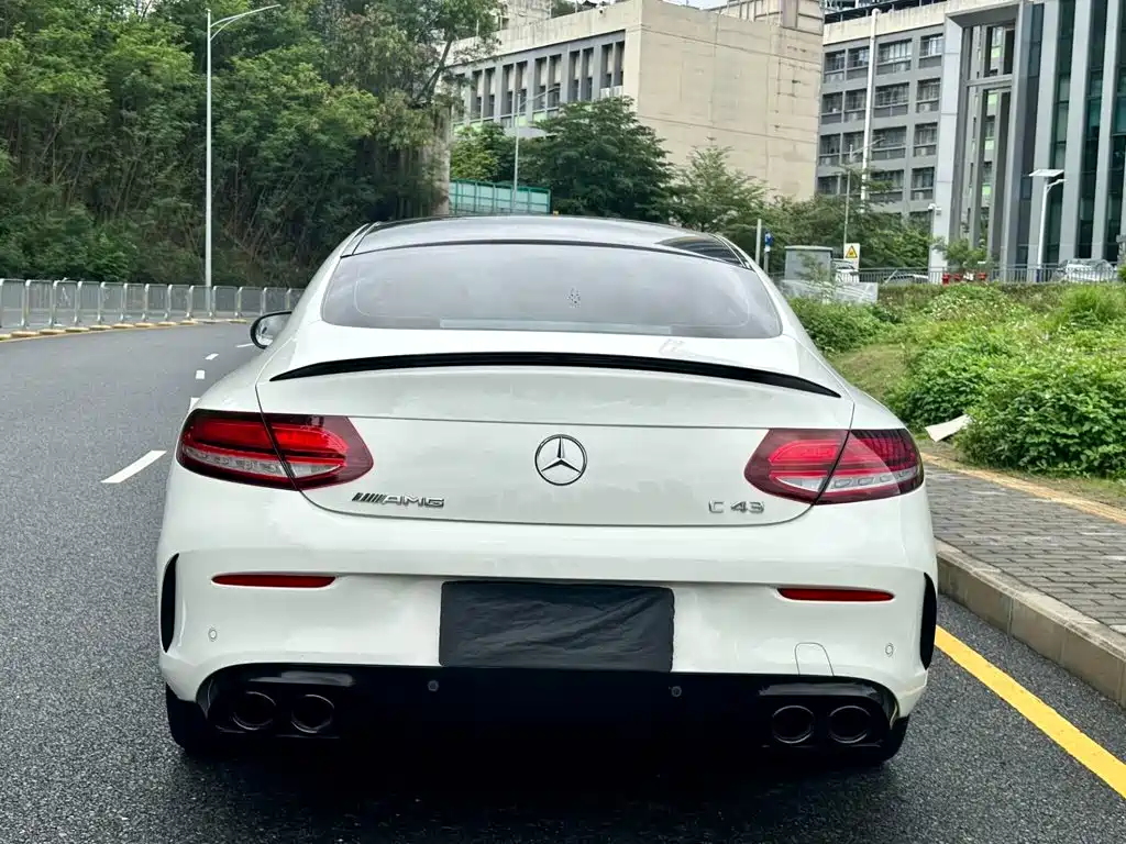 Mercedes-Benz C-Class AMG — фото 4
