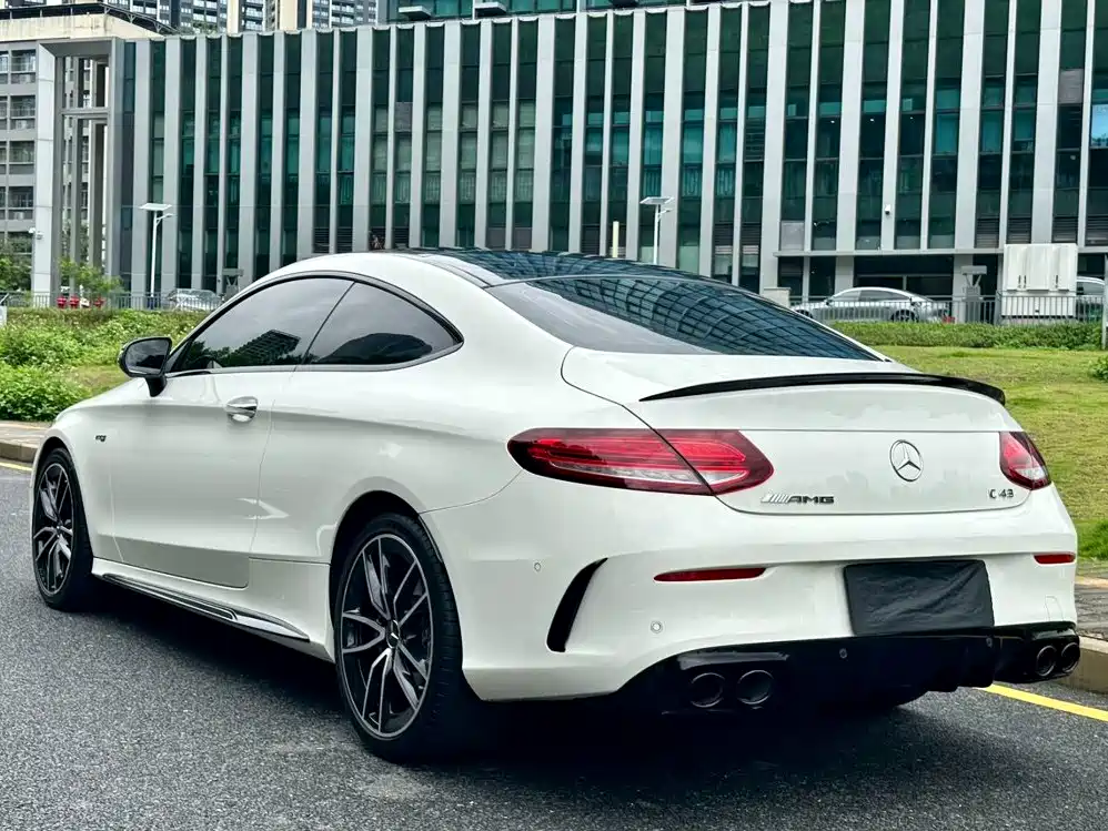 Mercedes-Benz C-Class AMG — фото 6