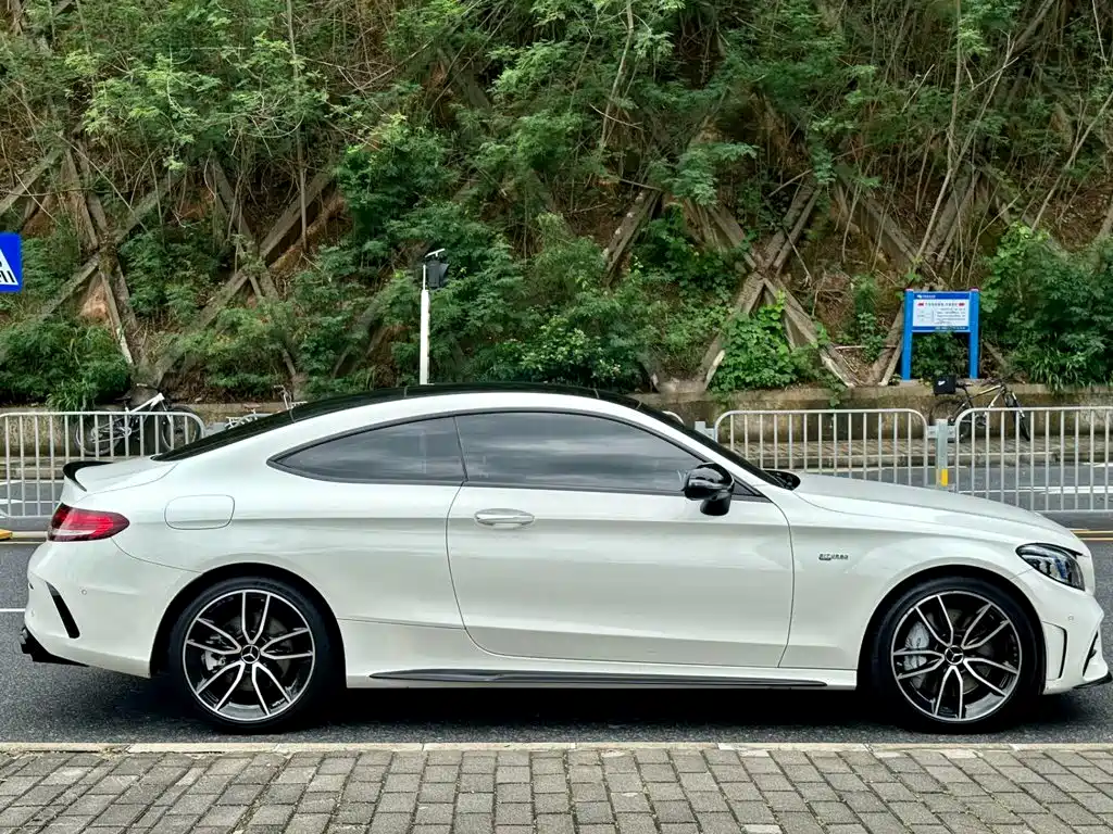 Mercedes-Benz C-Class AMG — фото 8