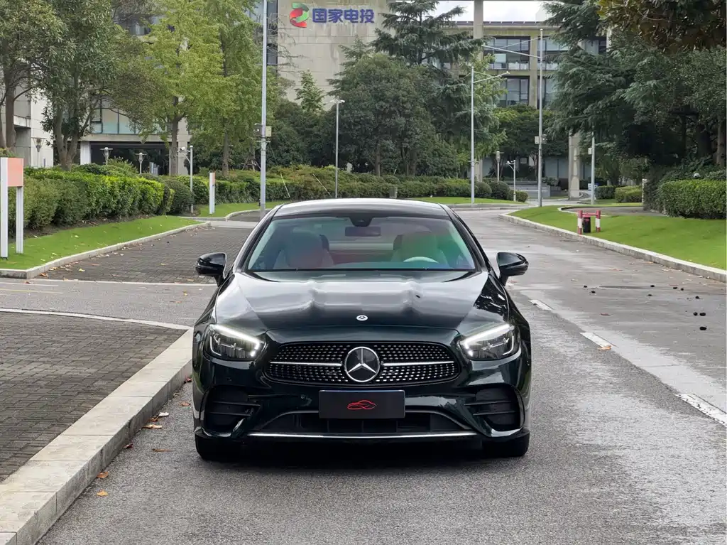 Mercedes-Benz E-Class (Import) — фото 2