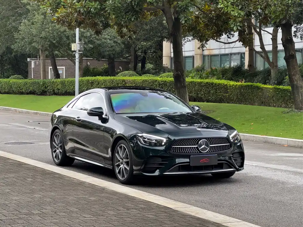 Mercedes-Benz E-Class (Import) — фото 3