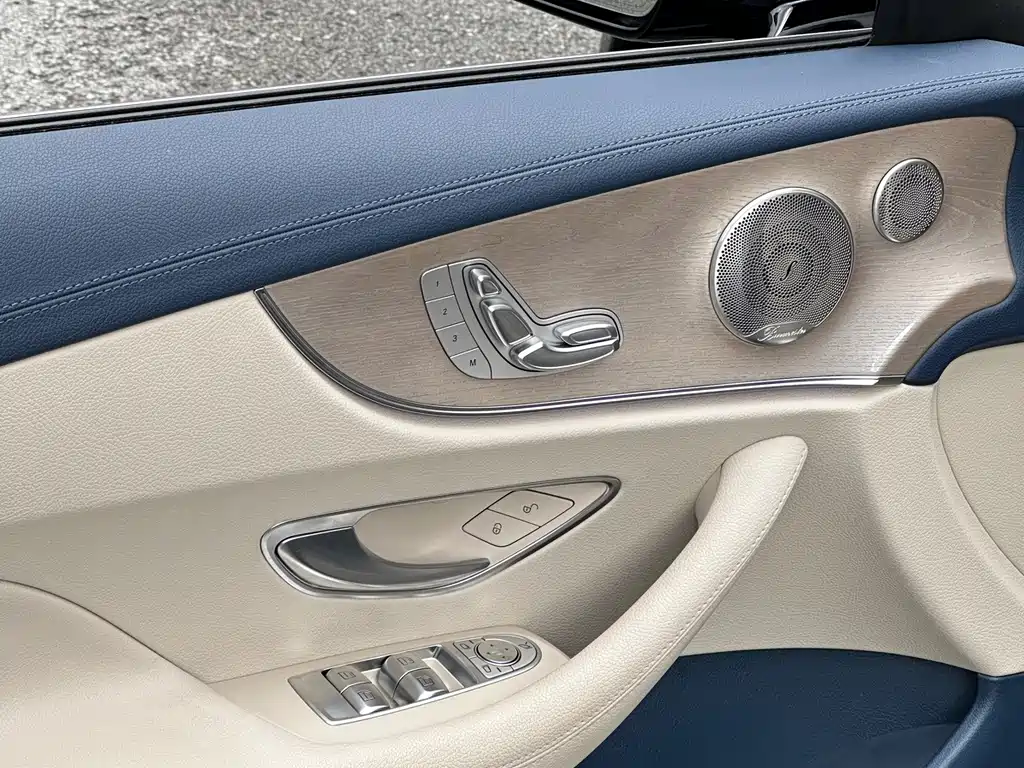 Mercedes-Benz E-Class (Import) — фото 23