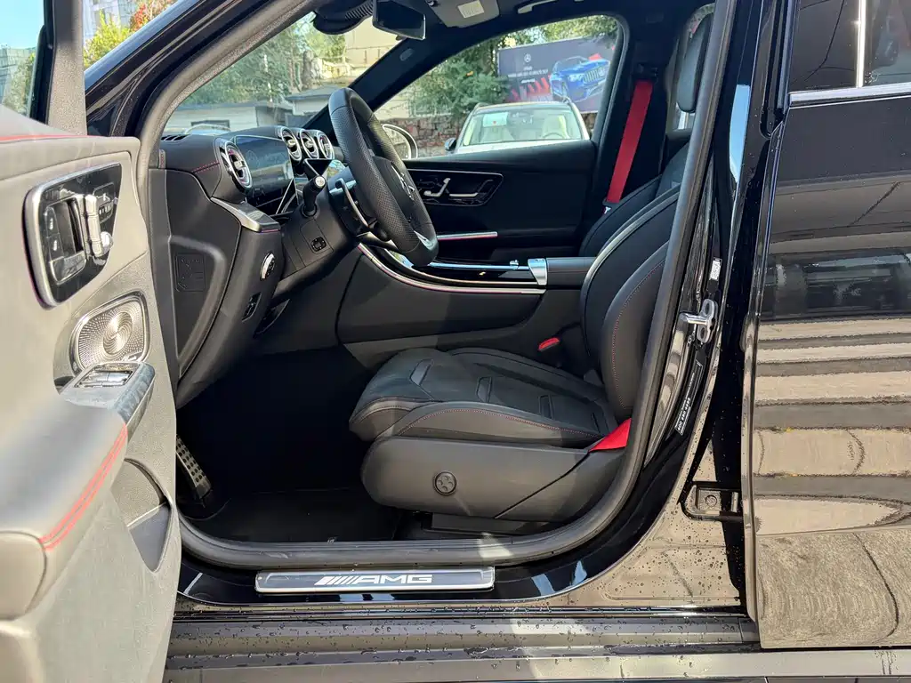 Mercedes-Benz GLC AMG — фото 21