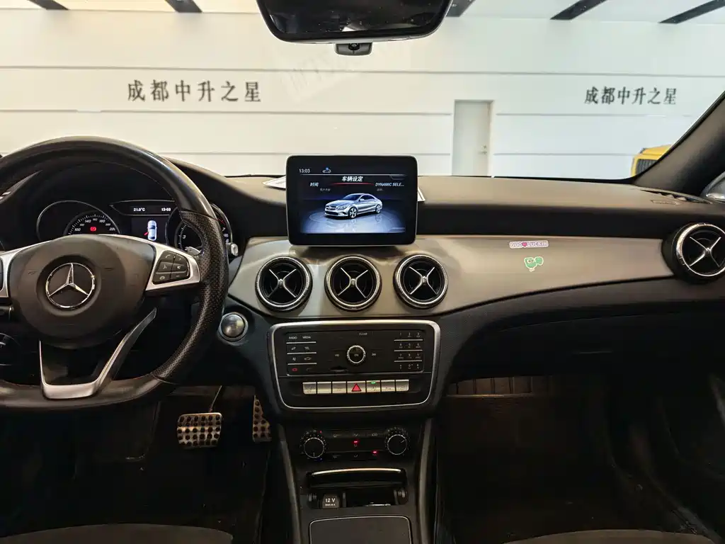 Mercedes-Benz CLA (Import) — фото 11