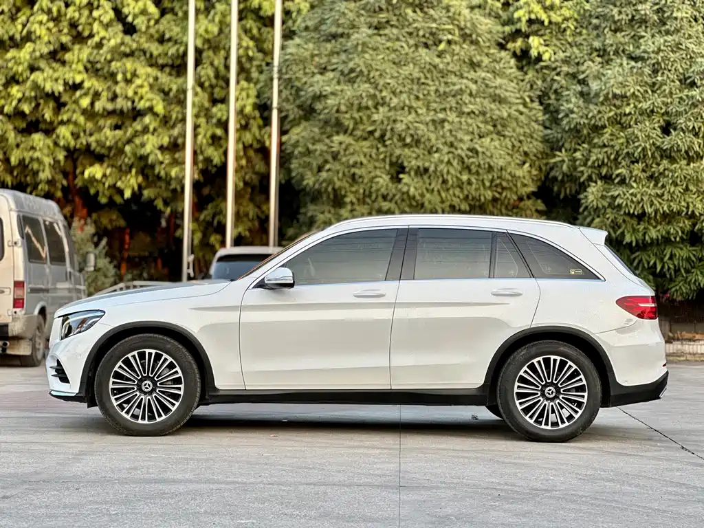 Mercedes-Benz GLC — фото 3