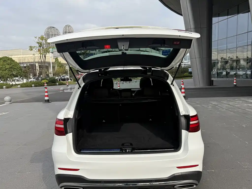 Mercedes-Benz GLC — фото 19
