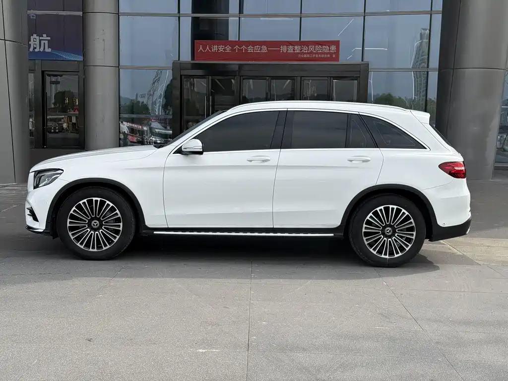 Mercedes-Benz GLC — фото 4