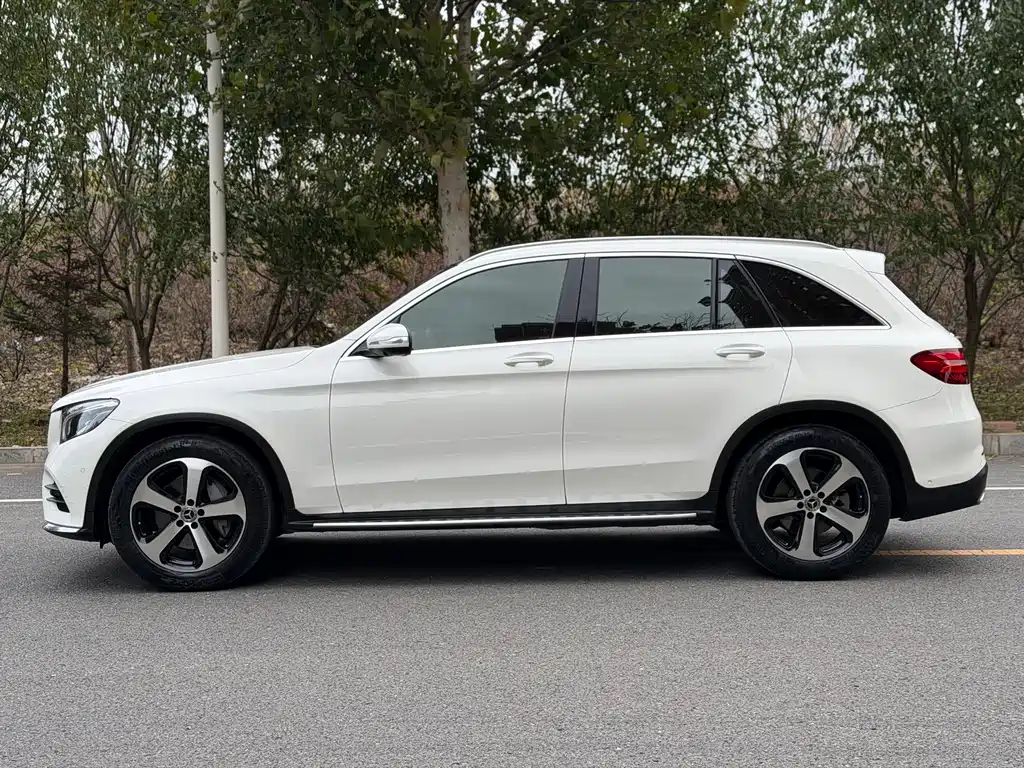 Mercedes-Benz GLC — фото 6