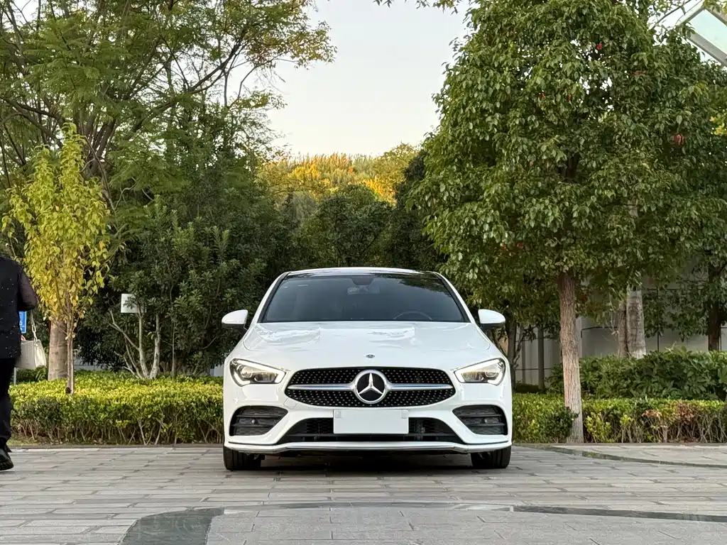 Mercedes-Benz CLA (Import) — фото 2