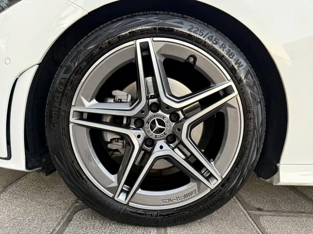 Mercedes-Benz CLA (Import) — фото 14