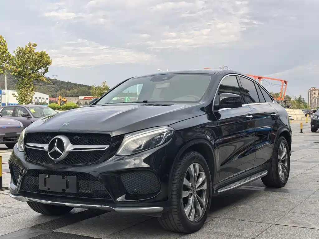 Mercedes-Benz GLE Coupe — фото 1