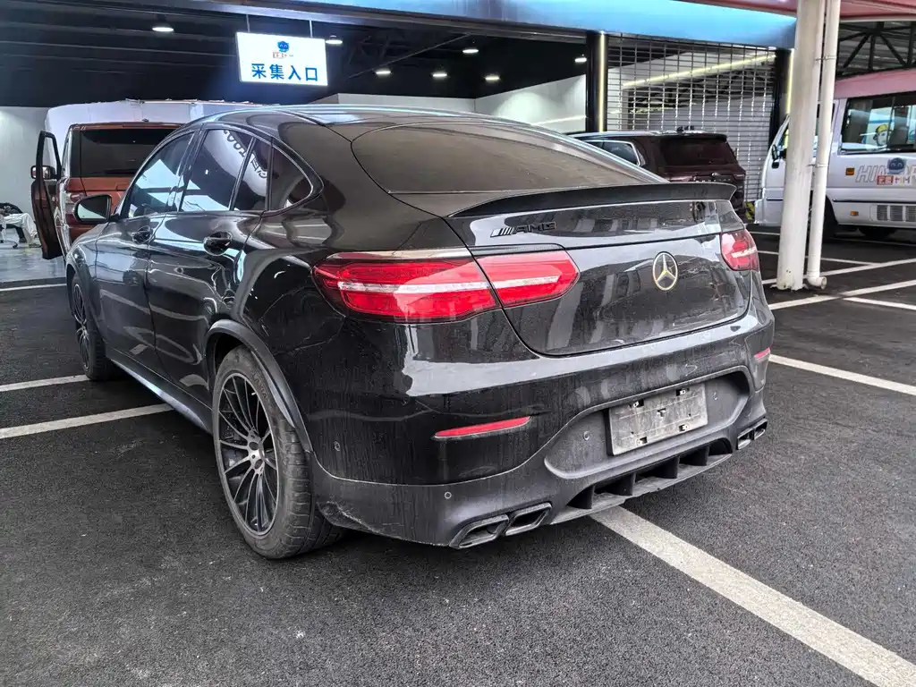 Mercedes-Benz GLC Coupe AMG — фото 7