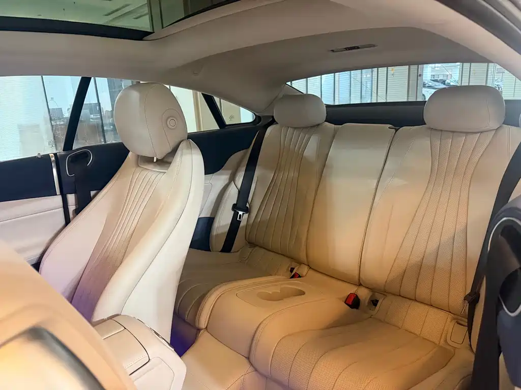 Mercedes-Benz E-Class (Import) — фото 10