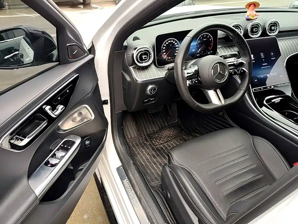 Mercedes-Benz C-Class — фото 15