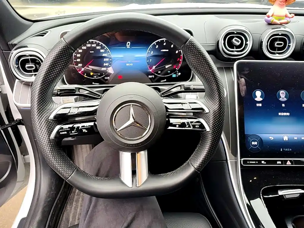 Mercedes-Benz C-Class — фото 10