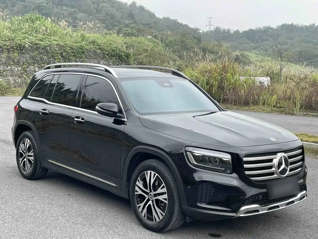Mercedes-Benz GLB — фото 5