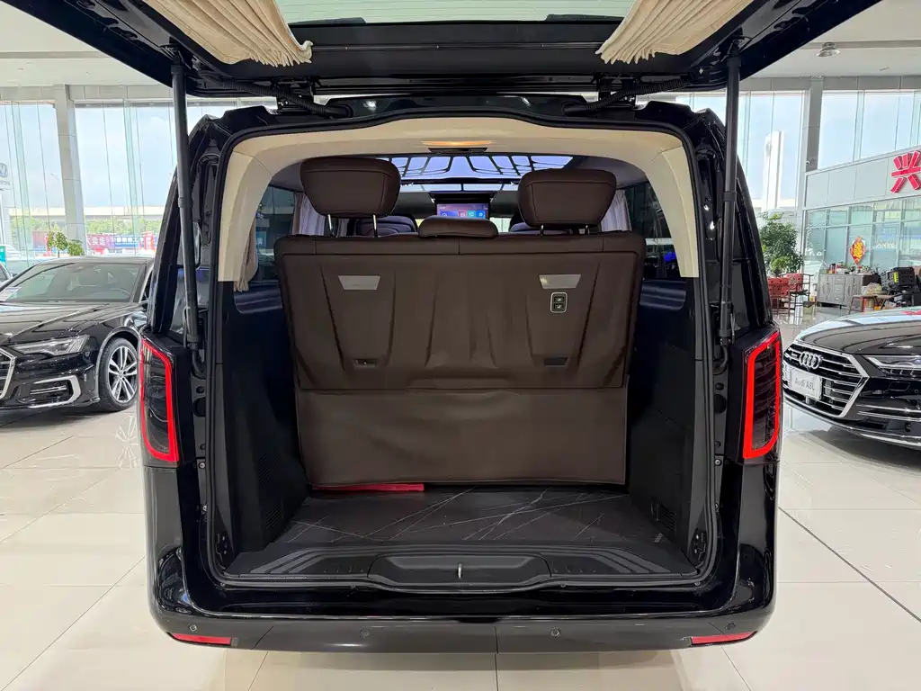 Mercedes-Benz Vito — фото 9