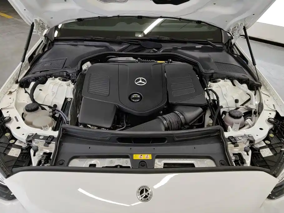 Mercedes-Benz C-Class — фото 10