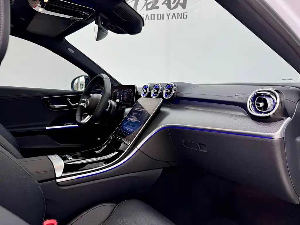 Mercedes-Benz C-Class — фото 14